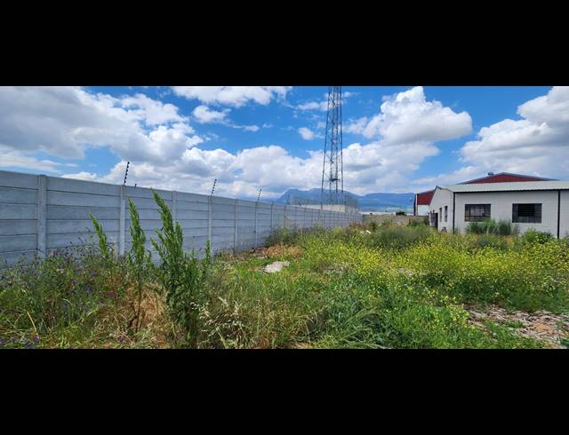 750M² VACANT LAND FOR SALE IN DAL JOSAFAT